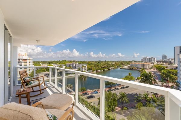 Cost of Balcony Construction in Evergreen