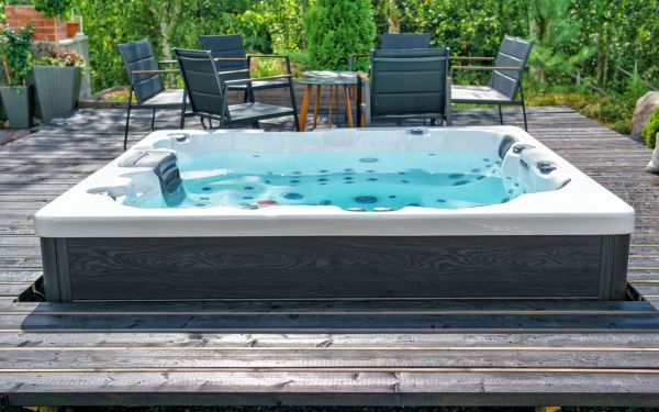 Cost of Spa Deck Remodeling in Evergreen