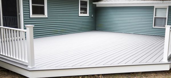 Cost of Vinyl Decking Installation in Evergreen